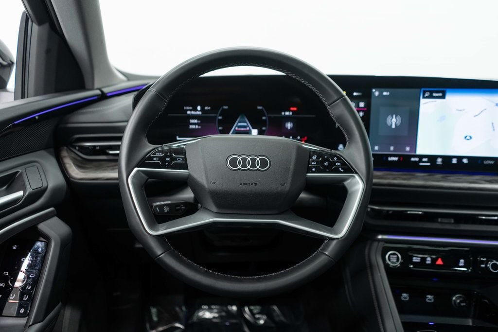 Used 2025 Audi Q5 Premium AWD/4WD image 15