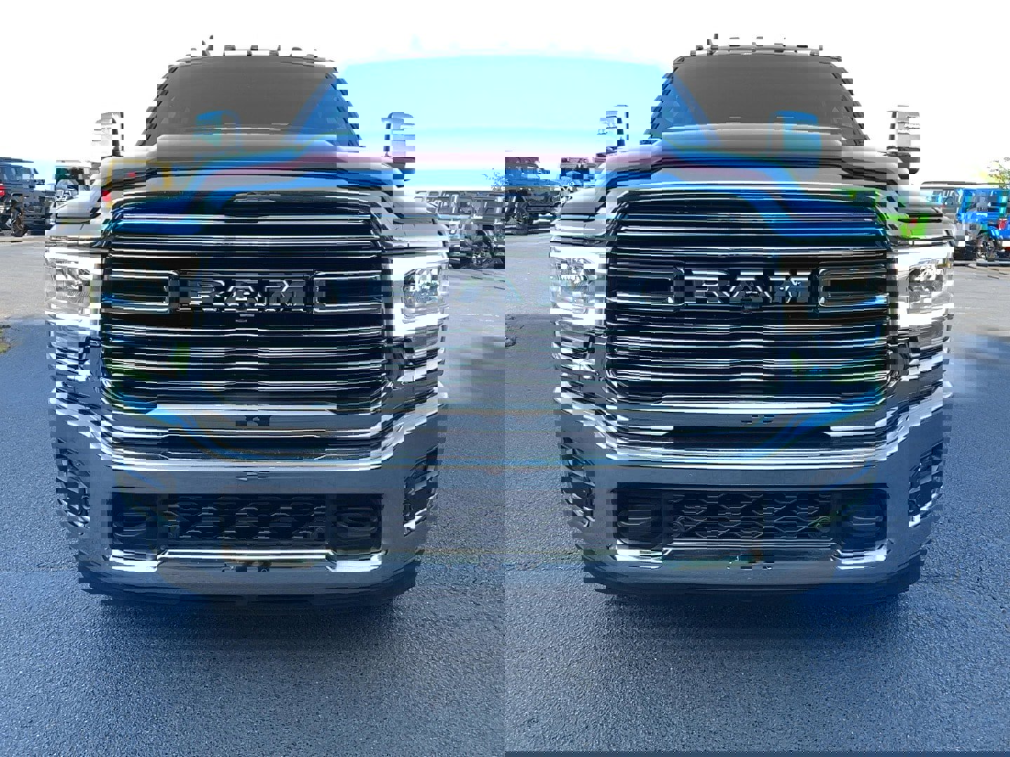 Used 2024 RAM 3500 Laramie w/ Towing Technology Group image 2