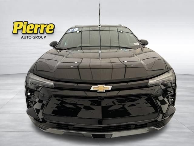 Used 2024 Chevrolet Blazer EV LT AWD/4WD image 8