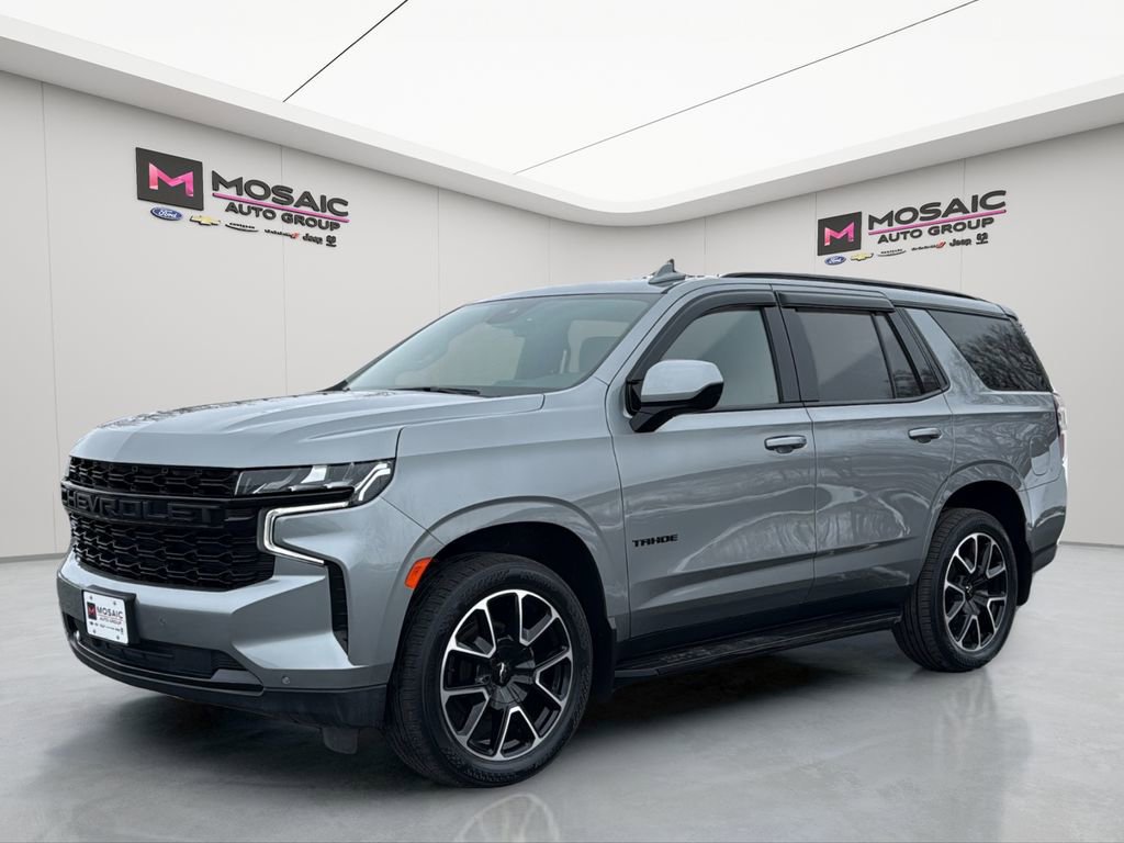 Used 2023 Chevrolet Tahoe RST image 3