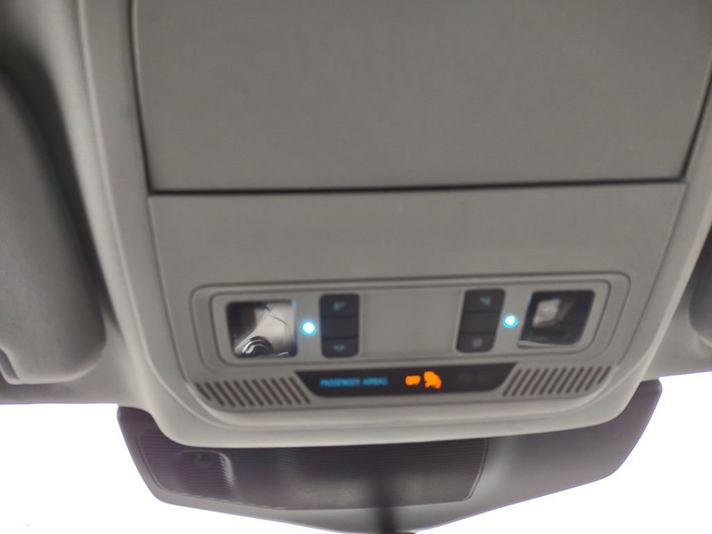 Used 2022 Ford Explorer XLT w/ Equipment Group 202A image 31