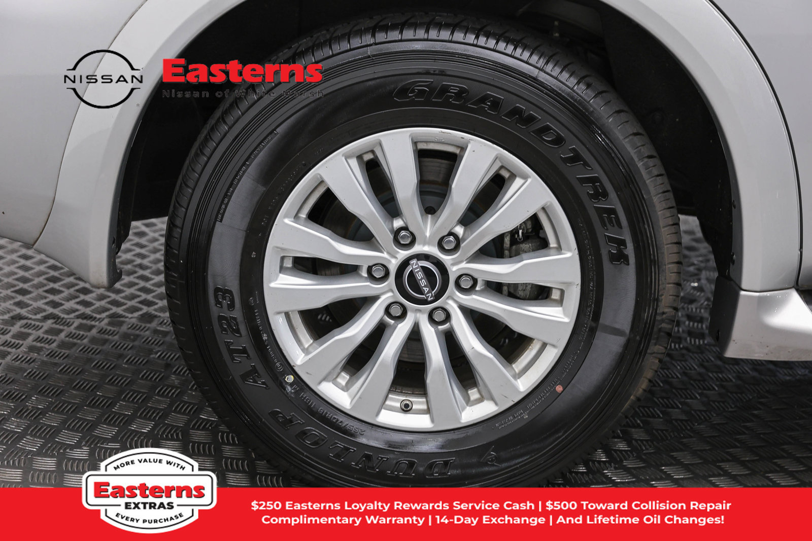 Used 2023 Nissan Armada SV AWD/4WD image 31