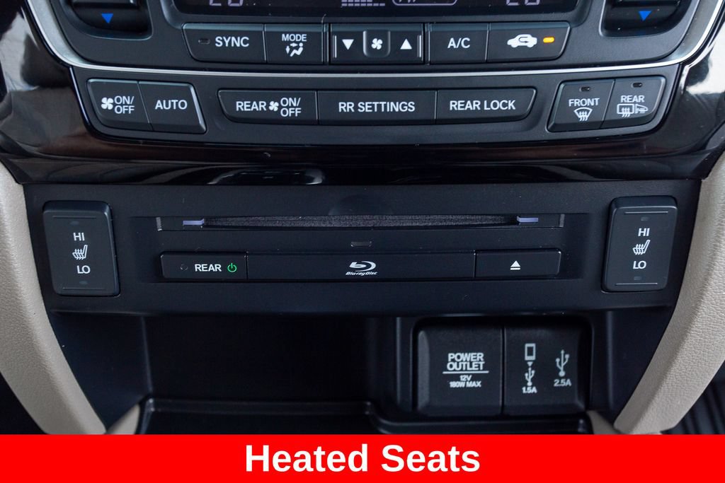 Certified 2017 Honda Pilot Touring image 7