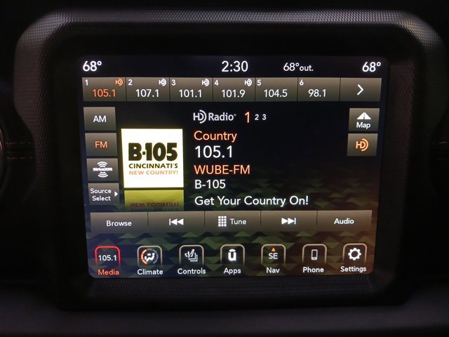 Used 2021 Jeep Wrangler Unlimited Sahara image 20