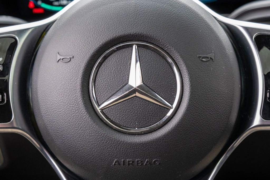 Used 2023 Mercedes-Benz EQB 350 4MATIC SUV image 26