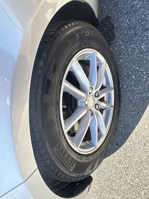 Used 2019 Land Rover Range Rover image 25