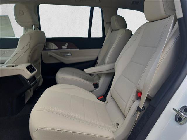 New 2026 Mercedes-Benz GLS 450 4MATIC image 15