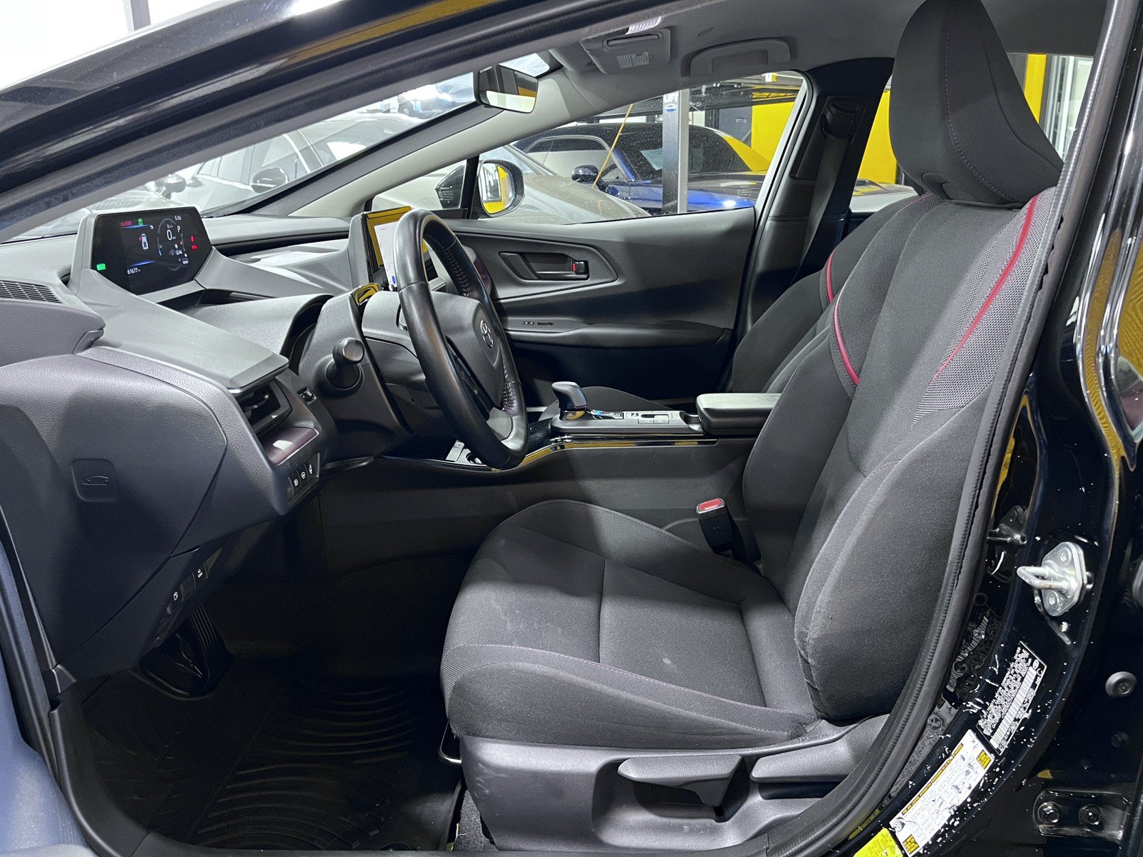 Used 2023 Toyota Prius Prime FWD image 14