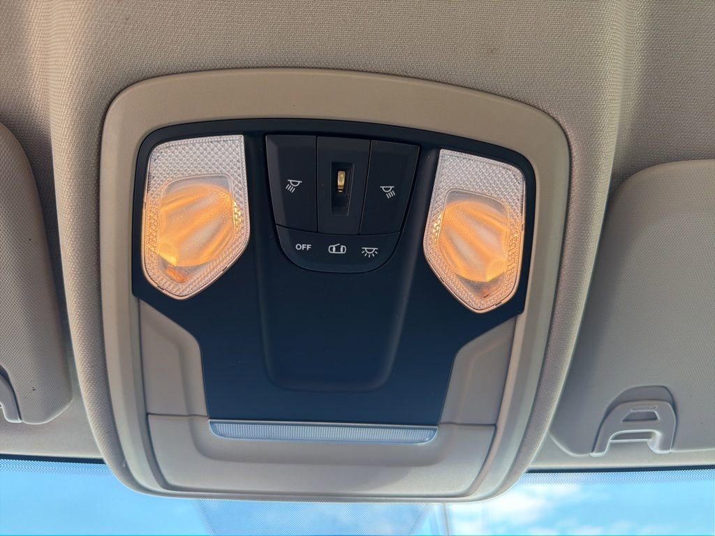 Used 2019 RAM 3500 Tradesman w/ Chrome Appearance Group image 47