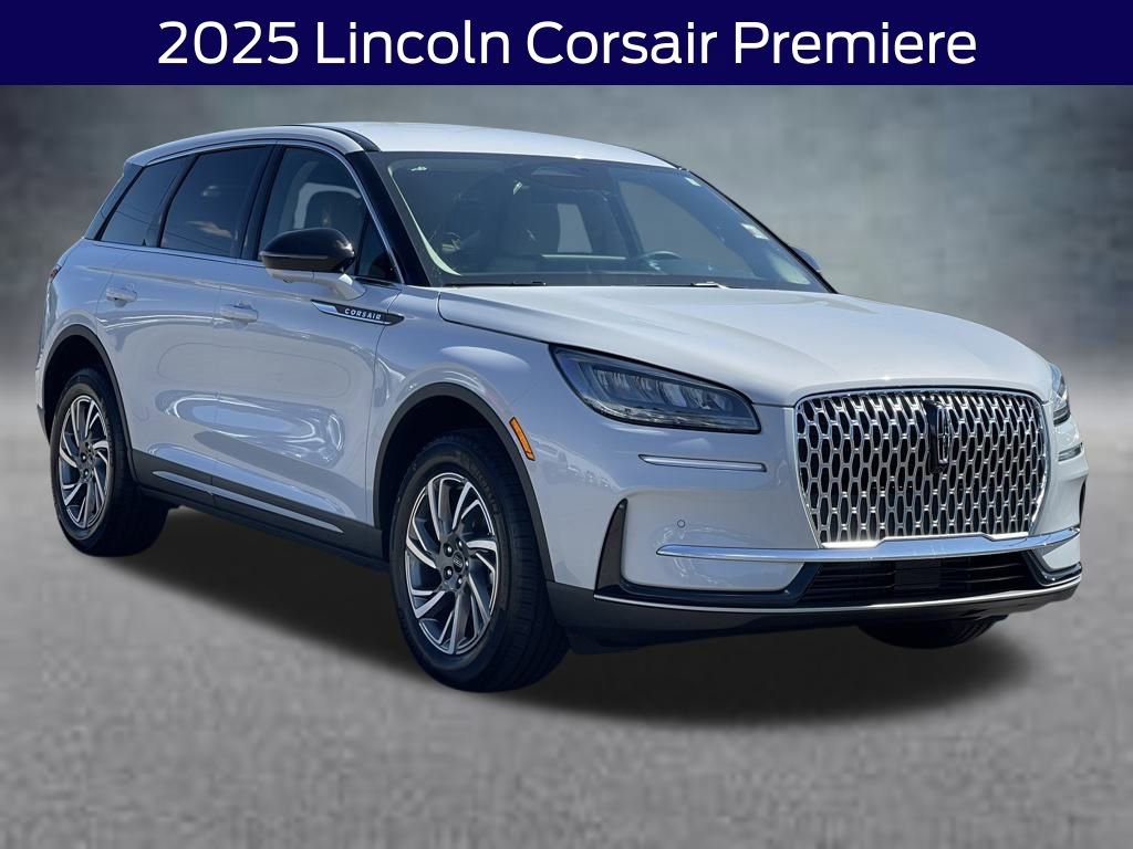 New 2025 Lincoln Corsair FWD w/ Equipment Group 101A