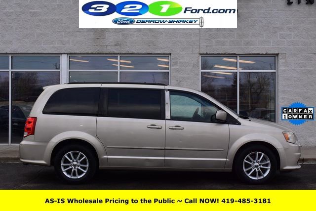 Used 2013 Dodge Grand Caravan SXT w/ Rear Park Assist Pkg image 3