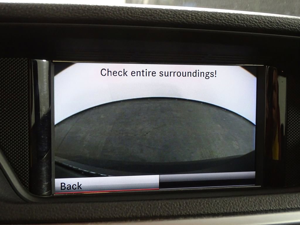 Used 2013 Mercedes-Benz E 350 4MATIC Sedan image 10