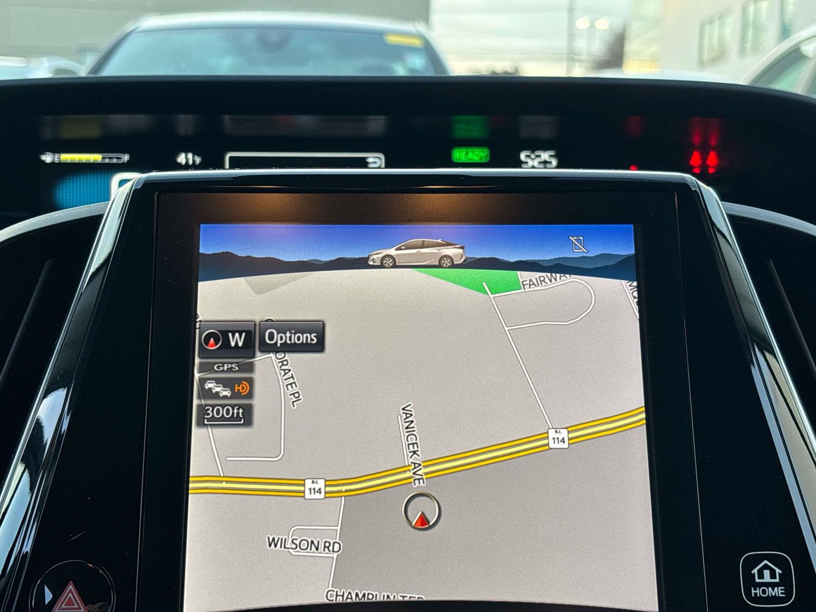 Used 2018 Toyota Prius Prime Premium w/ Carpet Mat Package FWD image 16