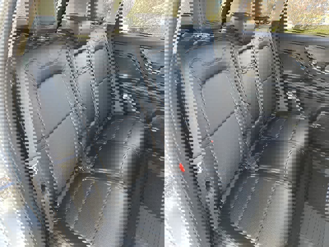 Used 2023 Lincoln Corsair Reserve w/ Equipment Group 201A image 15