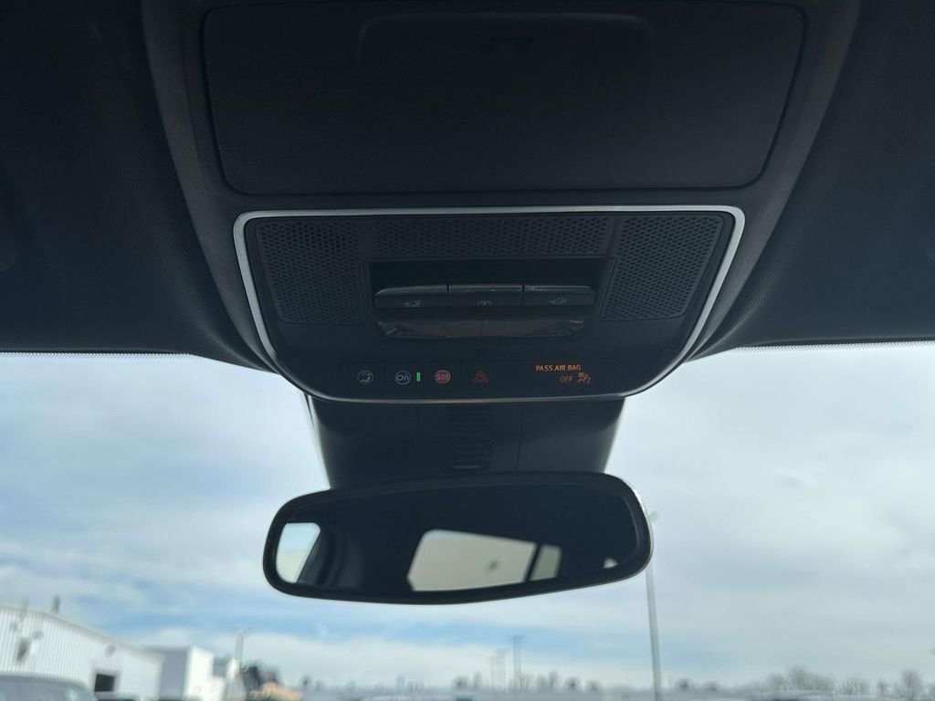 Certified 2024 GMC Acadia Denali image 36