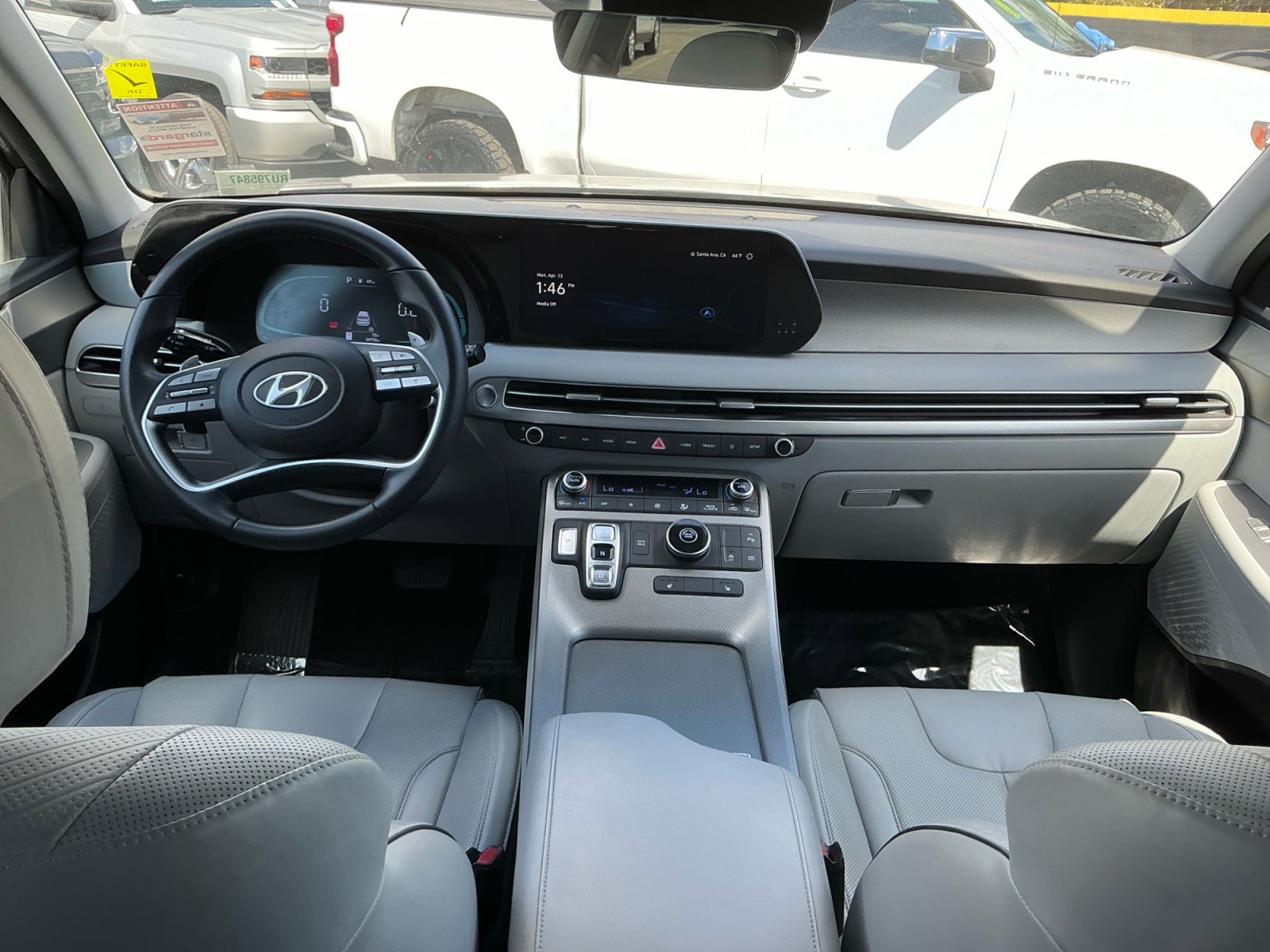 Used 2024 Hyundai Palisade SEL FWD image 17