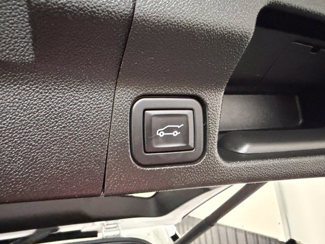 Used 2023 GMC Acadia AT4 w/ GMC Pro Grade Package AWD/4WD image 33