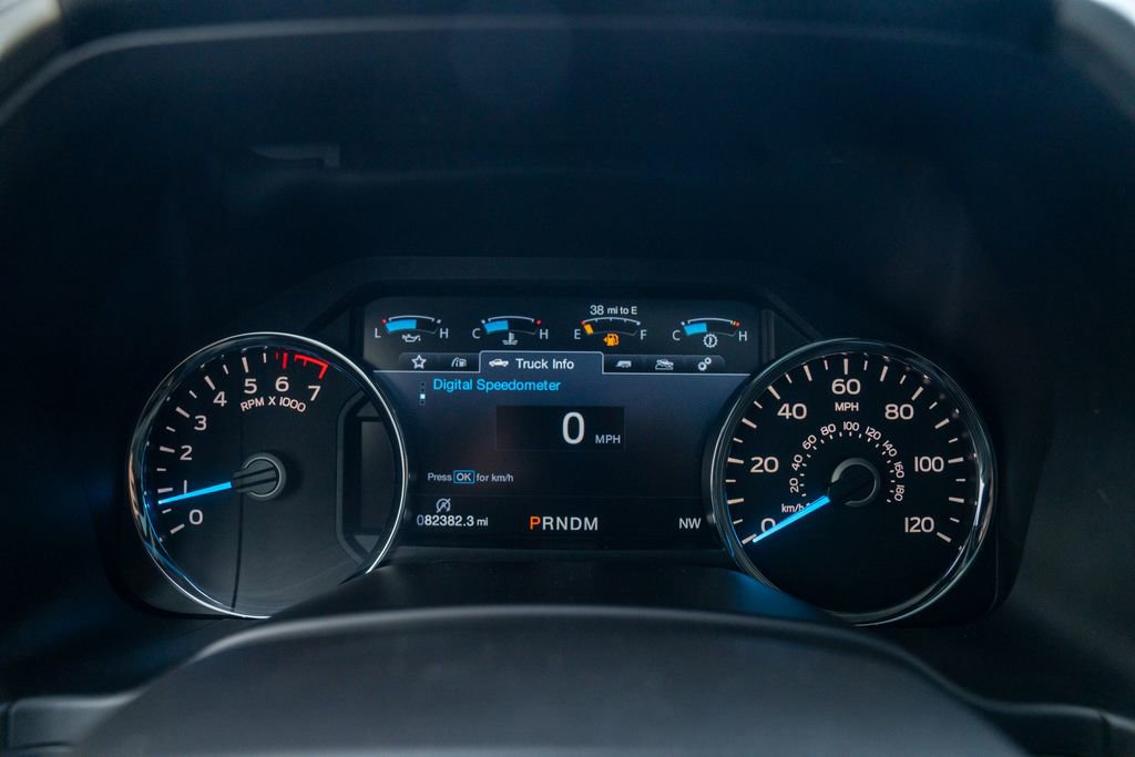 Used 2018 Ford F150 Lariat image 23