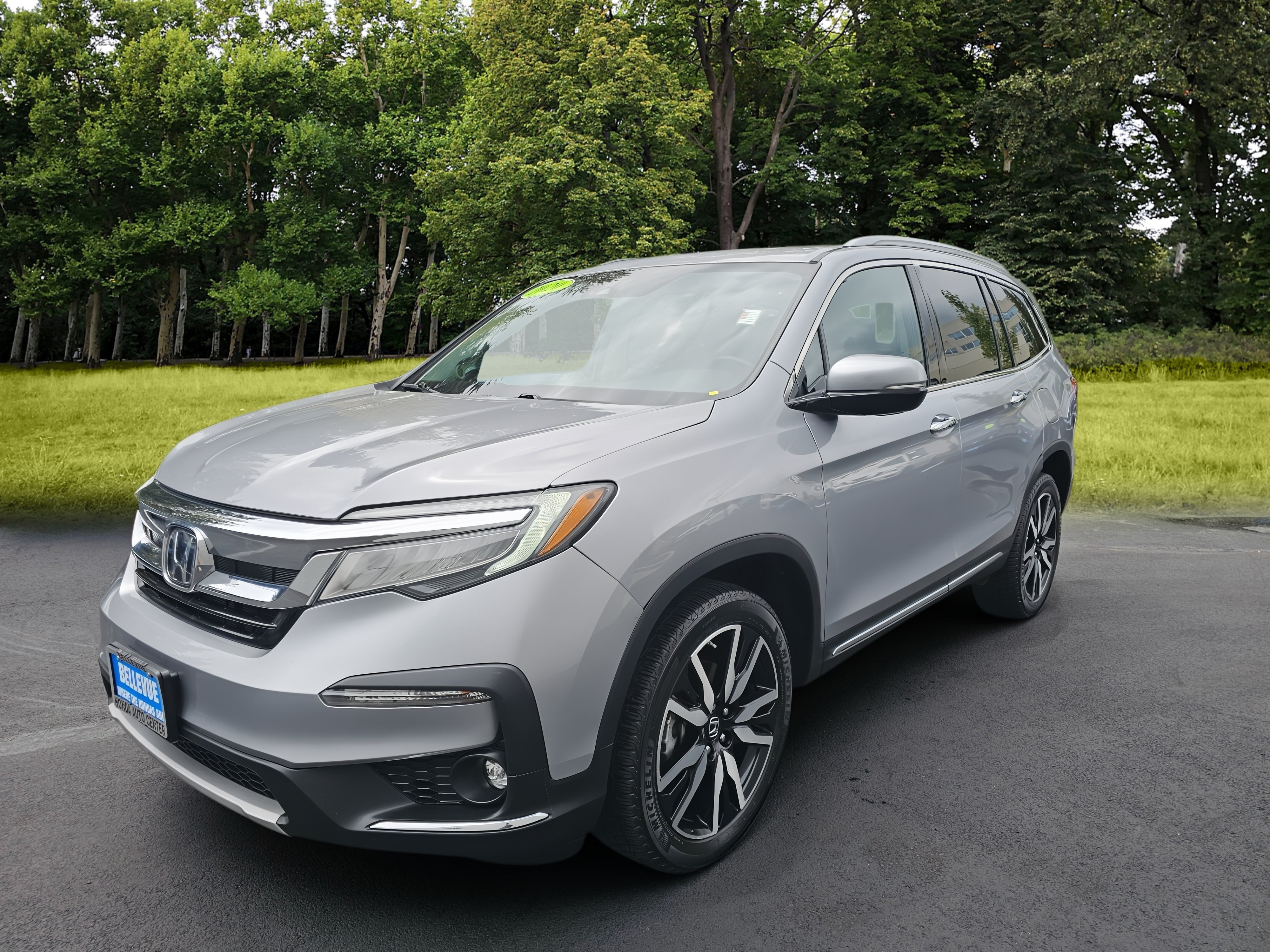 Used 2020 Honda Pilot Elite image 3