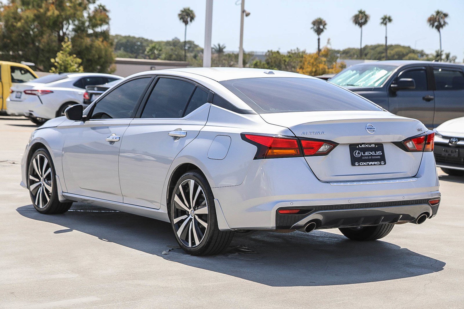 Used 2021 Nissan Altima 2.5 SR FWD image 5