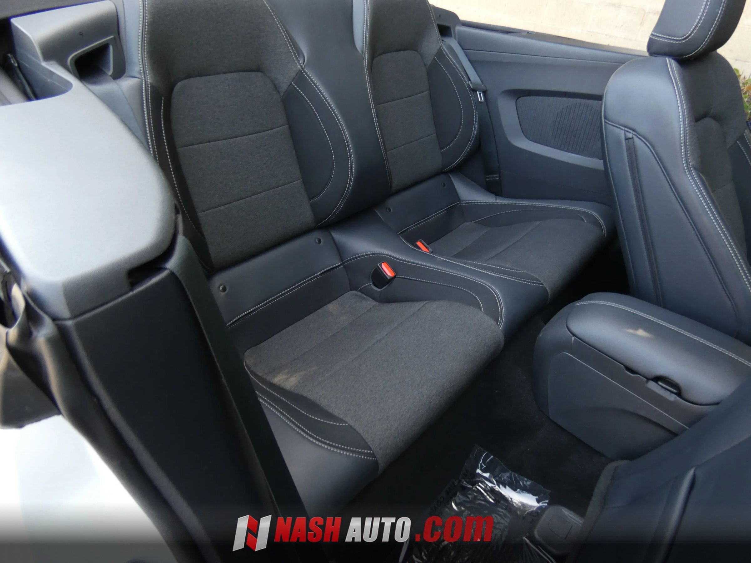 Used 2024 Ford Mustang Convertible RWD image 33