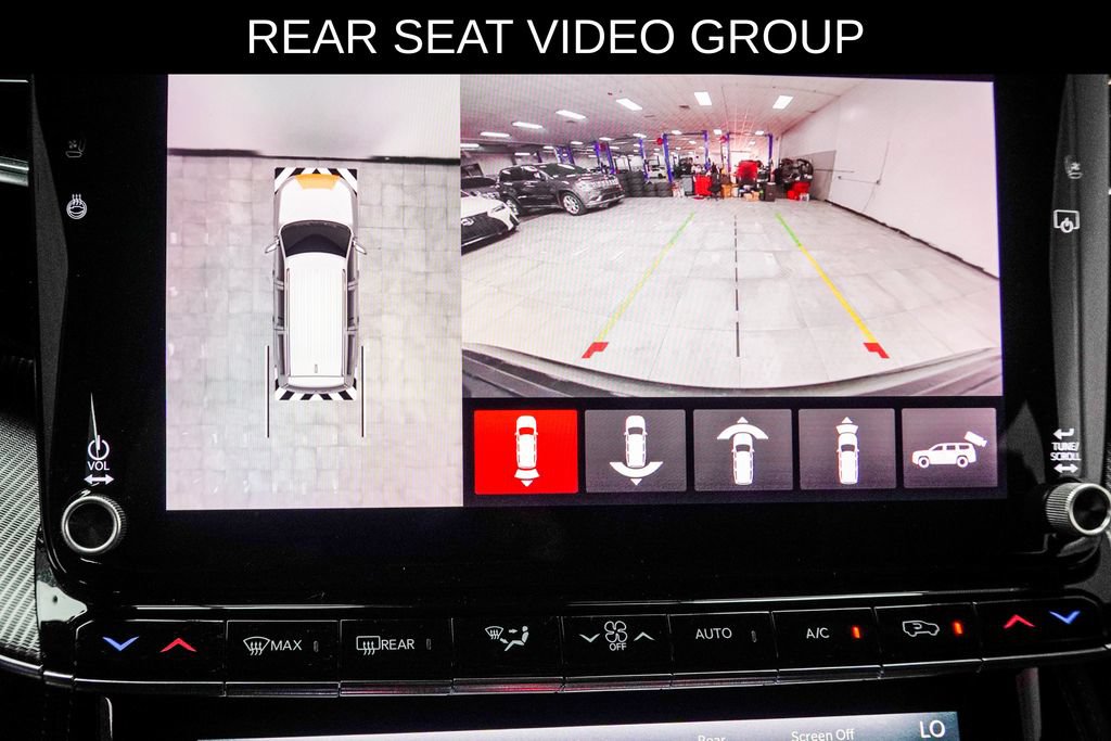 Used 2023 Jeep Grand Wagoneer Series III w/ Rear Seat Video Group 1 AWD/4WD image 27