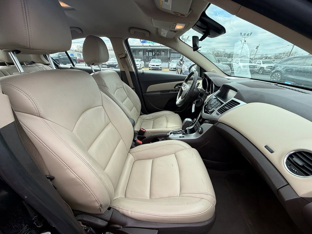 Used 2015 Chevrolet Cruze LT image 22