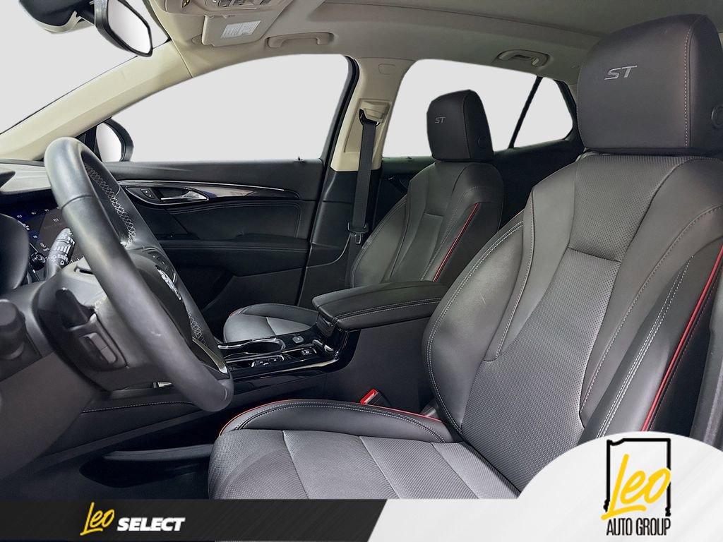 Used 2023 Buick Envision Essence w/ Technology Package I AWD/4WD image 24
