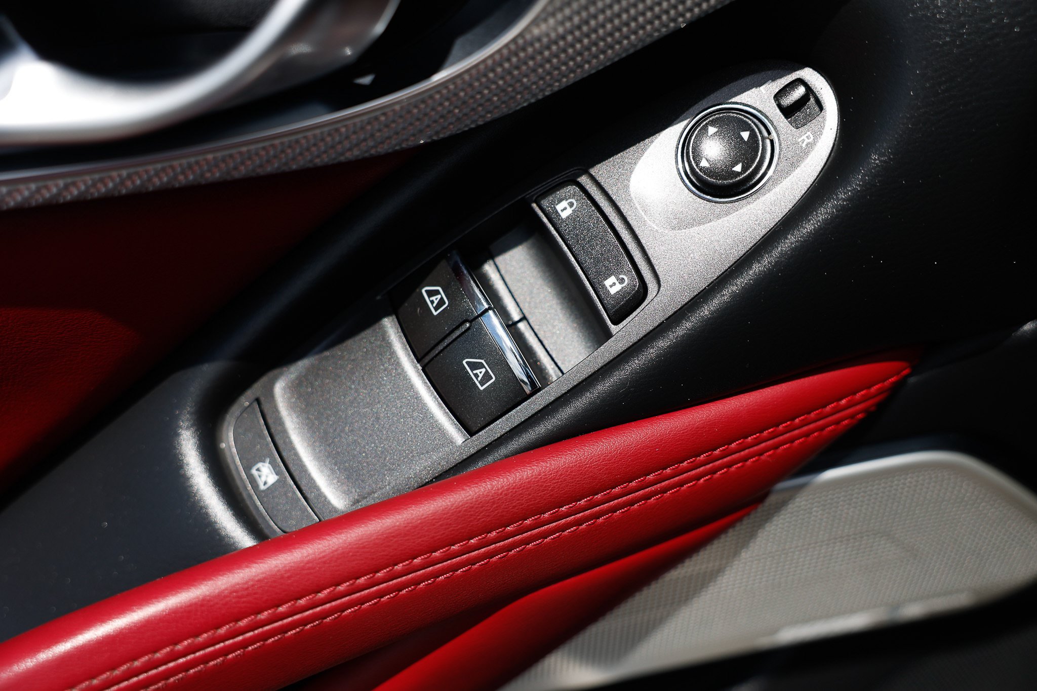 Used 2019 INFINITI Q60 Red Sport 400 RWD image 49