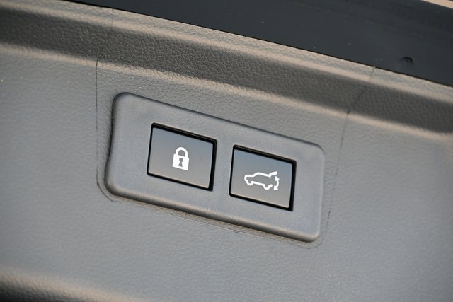 New 2025 Subaru Outback Limited XT image 16