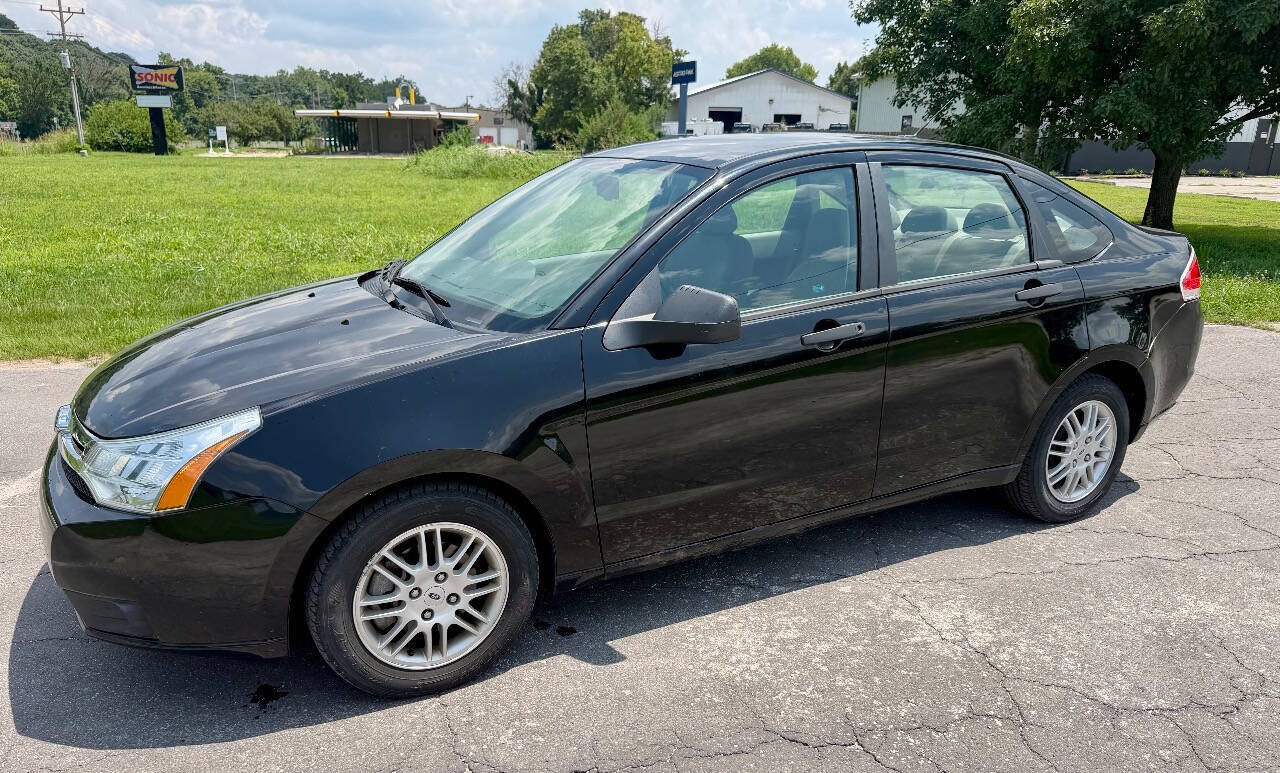 Used 2010 Ford Focus SE