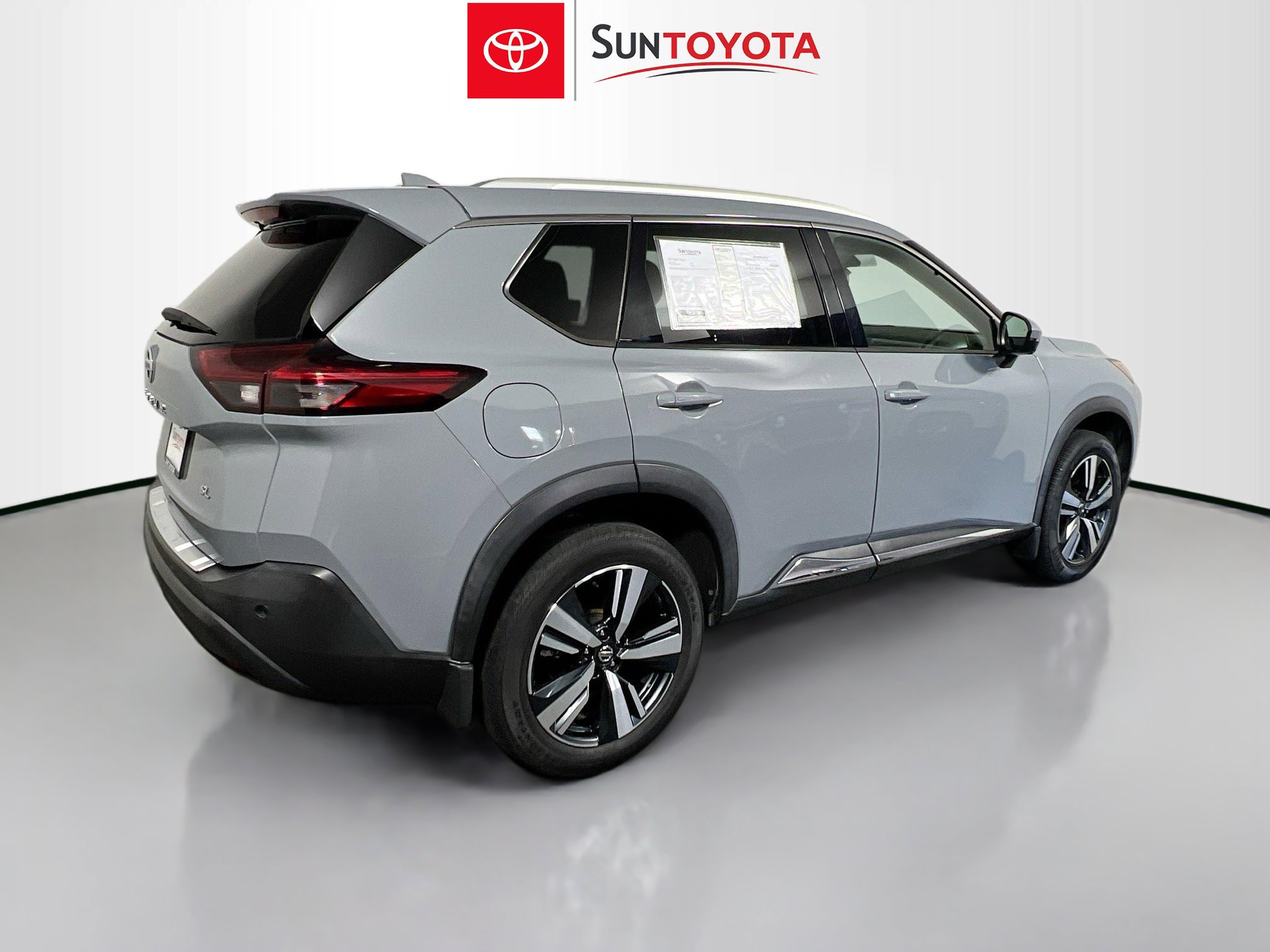 Used 2021 Nissan Rogue SL FWD image 4