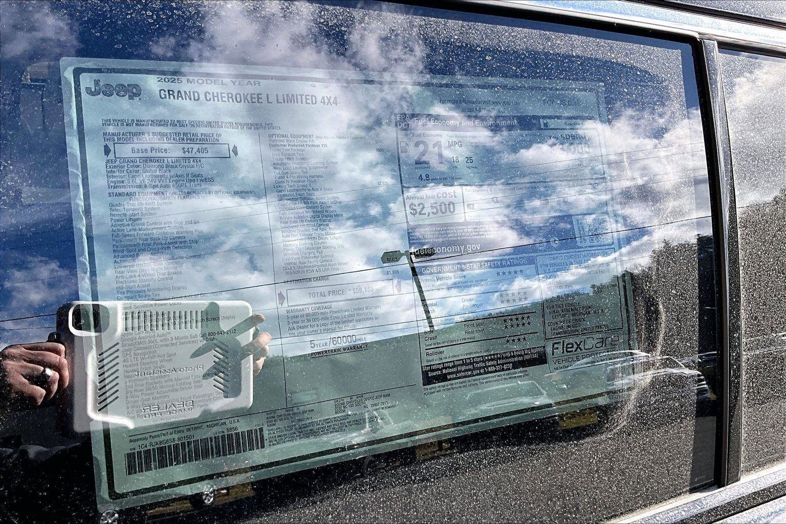 New 2025 Jeep Grand Cherokee L Limited w/ Luxury Tech Group II image 15