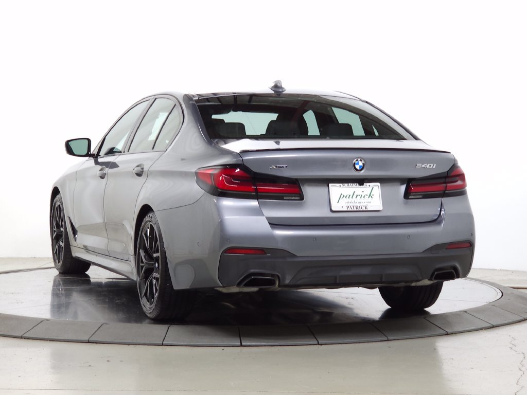 Used 2023 BMW 540i xDrive w/ Executive Package AWD/4WD image 5