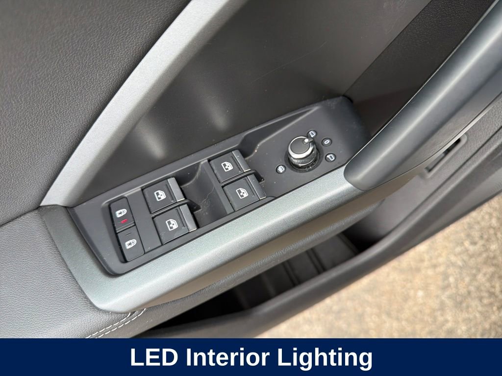 Used 2020 Audi Q3 2.0T Premium Plus image 21