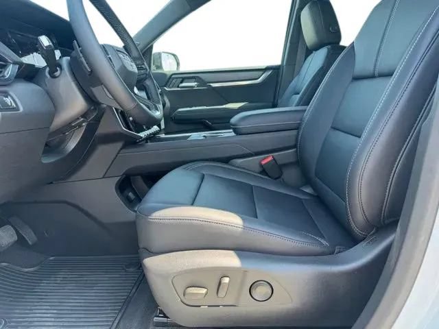 New 2026 GMC Acadia Elevation w/ Black Edition FWD image 9