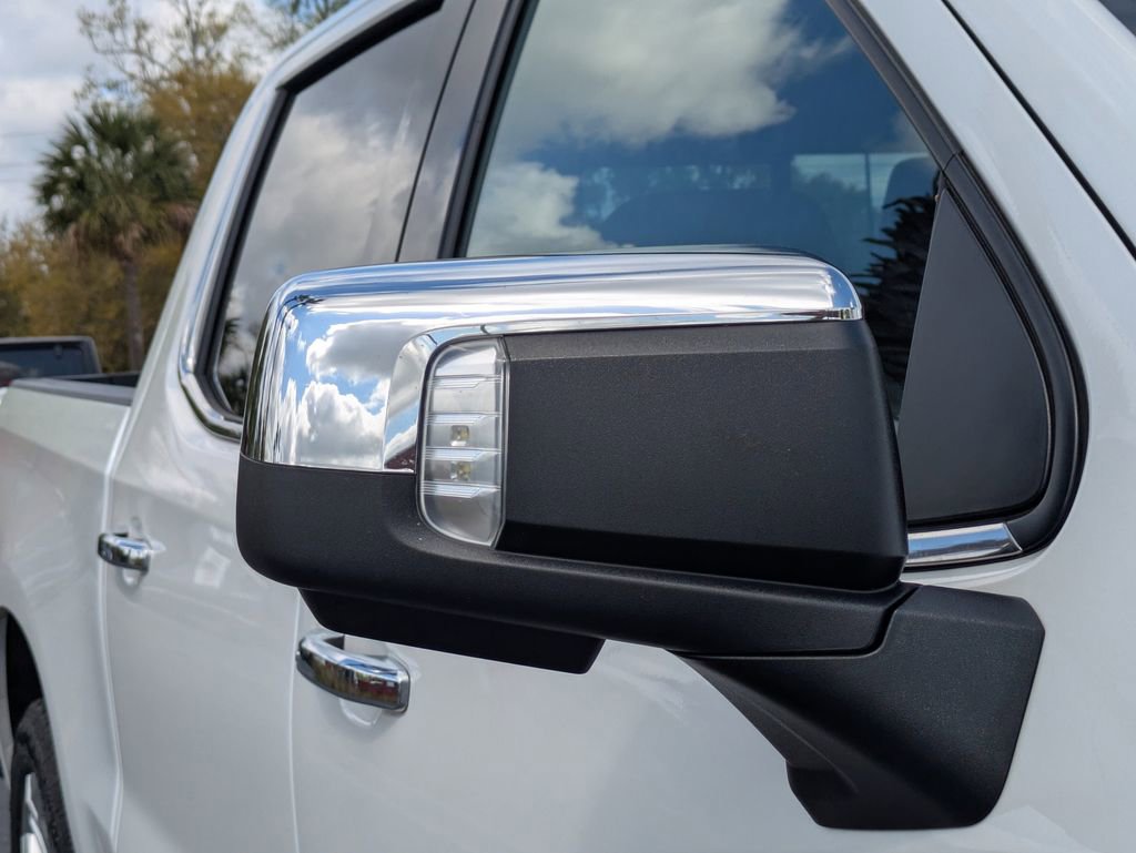 Used 2024 Chevrolet Silverado 1500 LTZ image 12