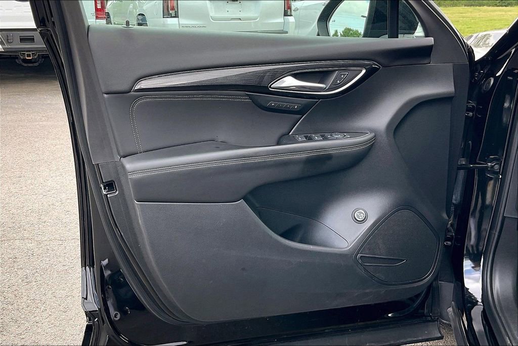 Used 2023 Buick Envision Essence w/ Sport Touring Package image 22