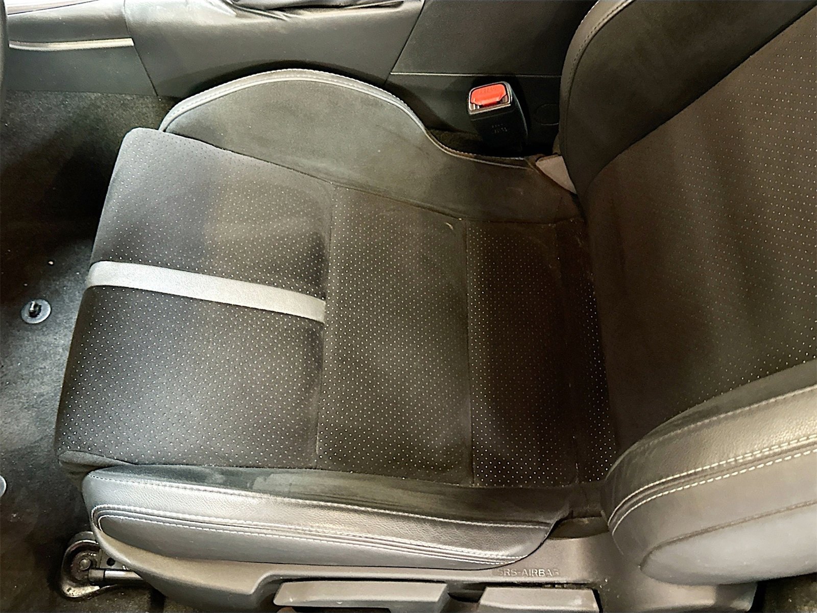 Used 2023 Toyota GR86 Premium w/ ALL Weather Mat Package (TMS) image 18