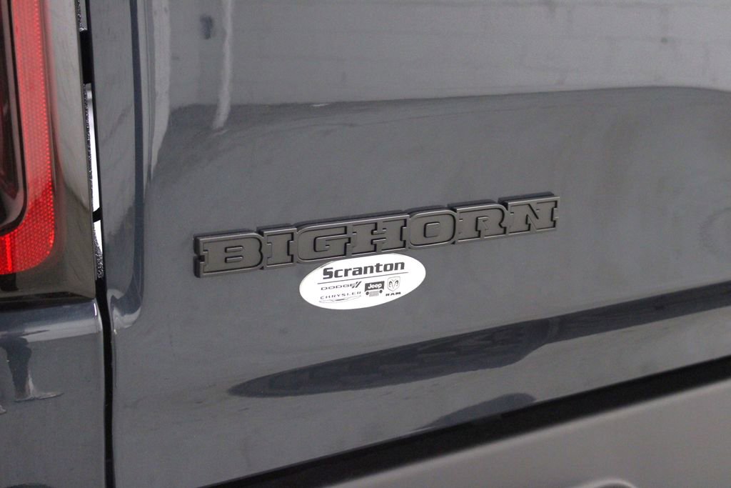 New 2026 RAM 1500 4x4 Crew Cab image 41