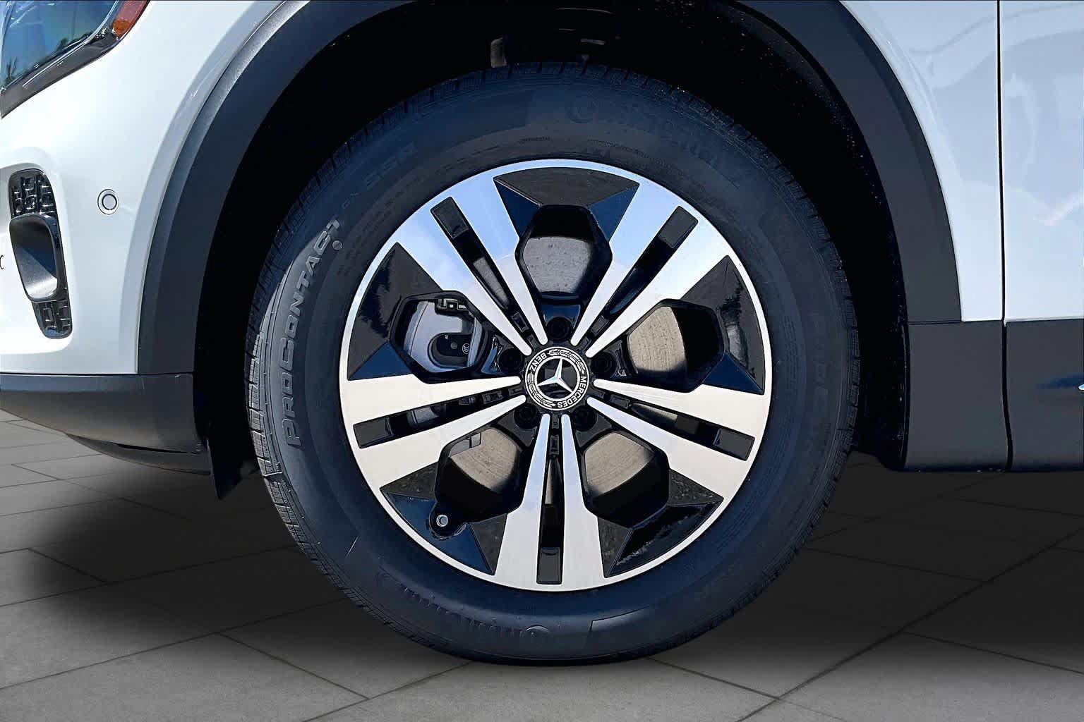 New 2026 Mercedes-Benz GLB 250 4MATIC image 18