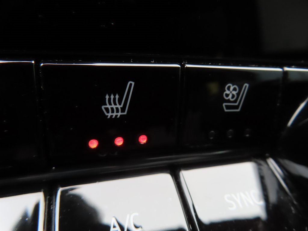 Certified 2024 Chevrolet Colorado ZR2 w/ ZR2 Bison Edition image 7