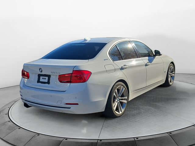 Used 2017 BMW 330e w/ Driver Assistance Package image 5