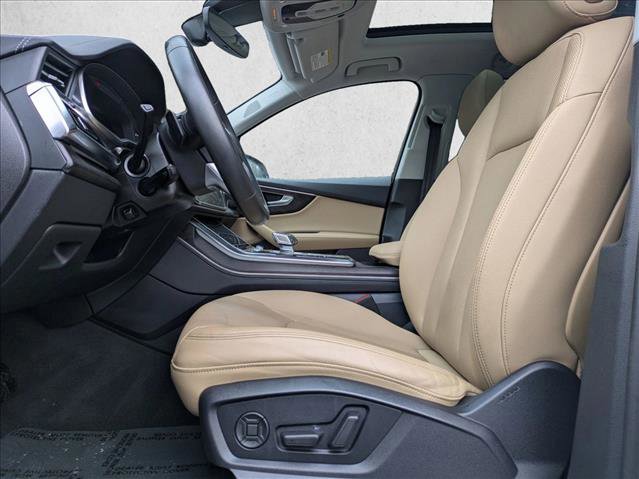 Used 2023 Audi Q7 3.0T Prestige w/ Prestige Package image 17