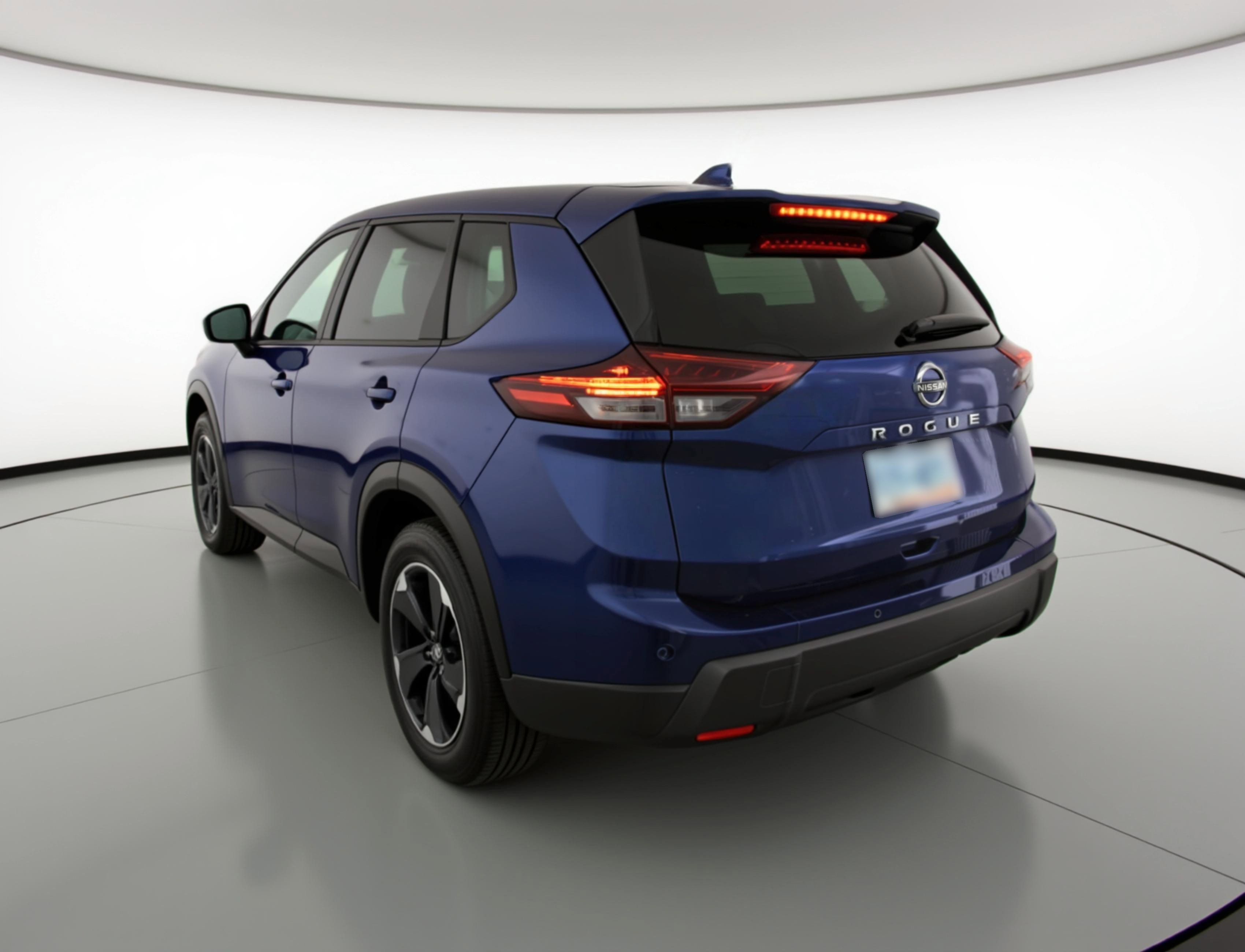 Used 2025 Nissan Rogue SV image 6