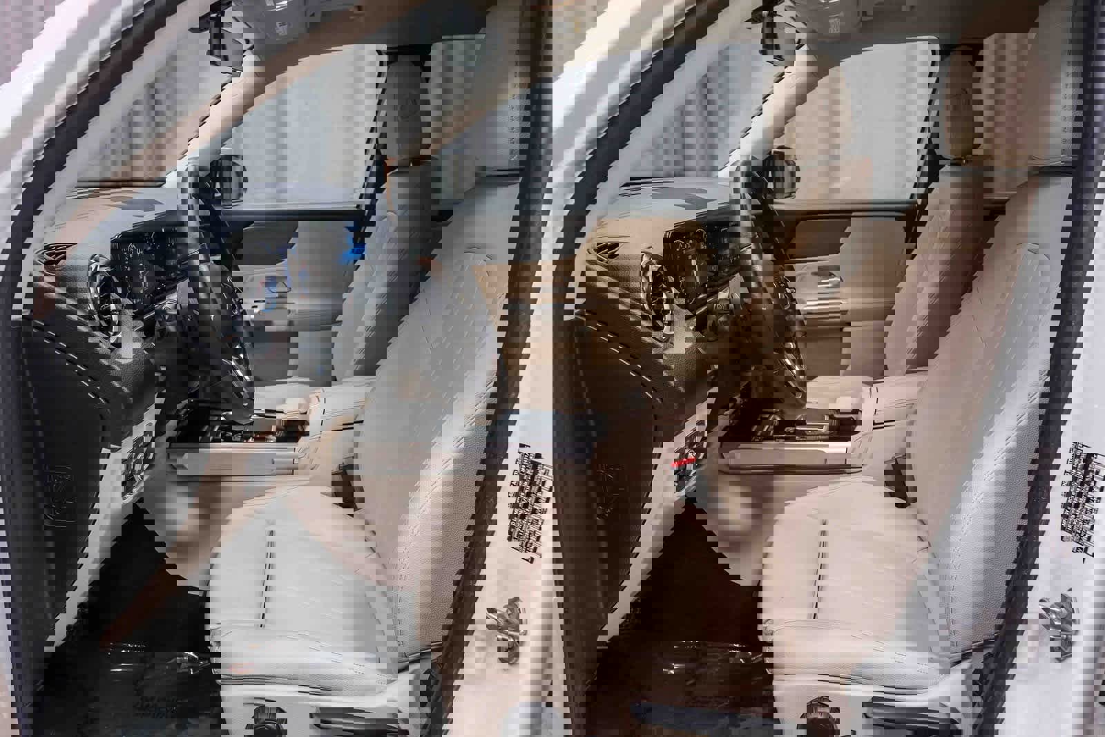 Certified 2022 Mercedes-Benz GLB 250 image 19