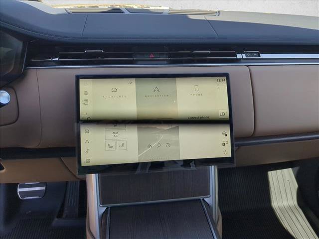 New 2027 Land Rover Range Rover Long Wheelbase SE AWD/4WD image 12
