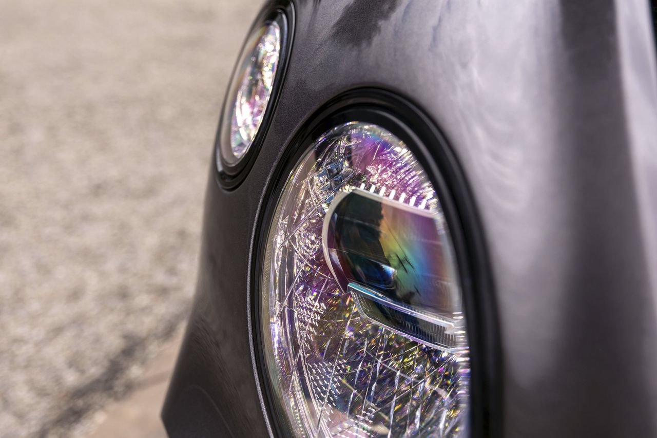 Certified 2024 Bentley Continental GT V8 AWD/4WD image 9