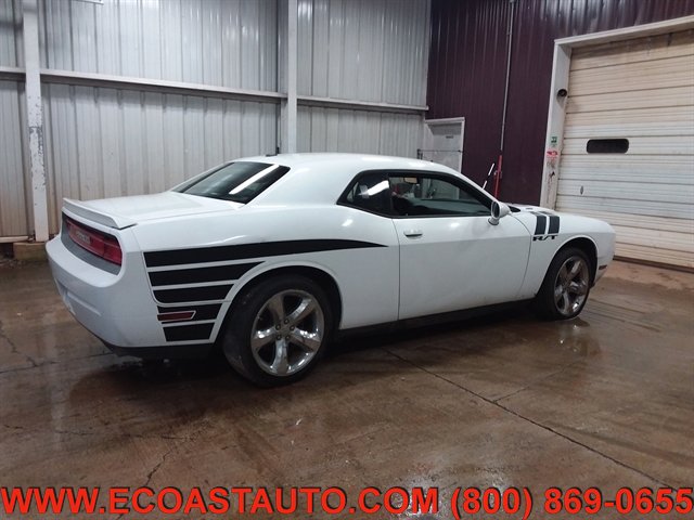 Used 2011 Dodge Challenger R/T RWD image 6
