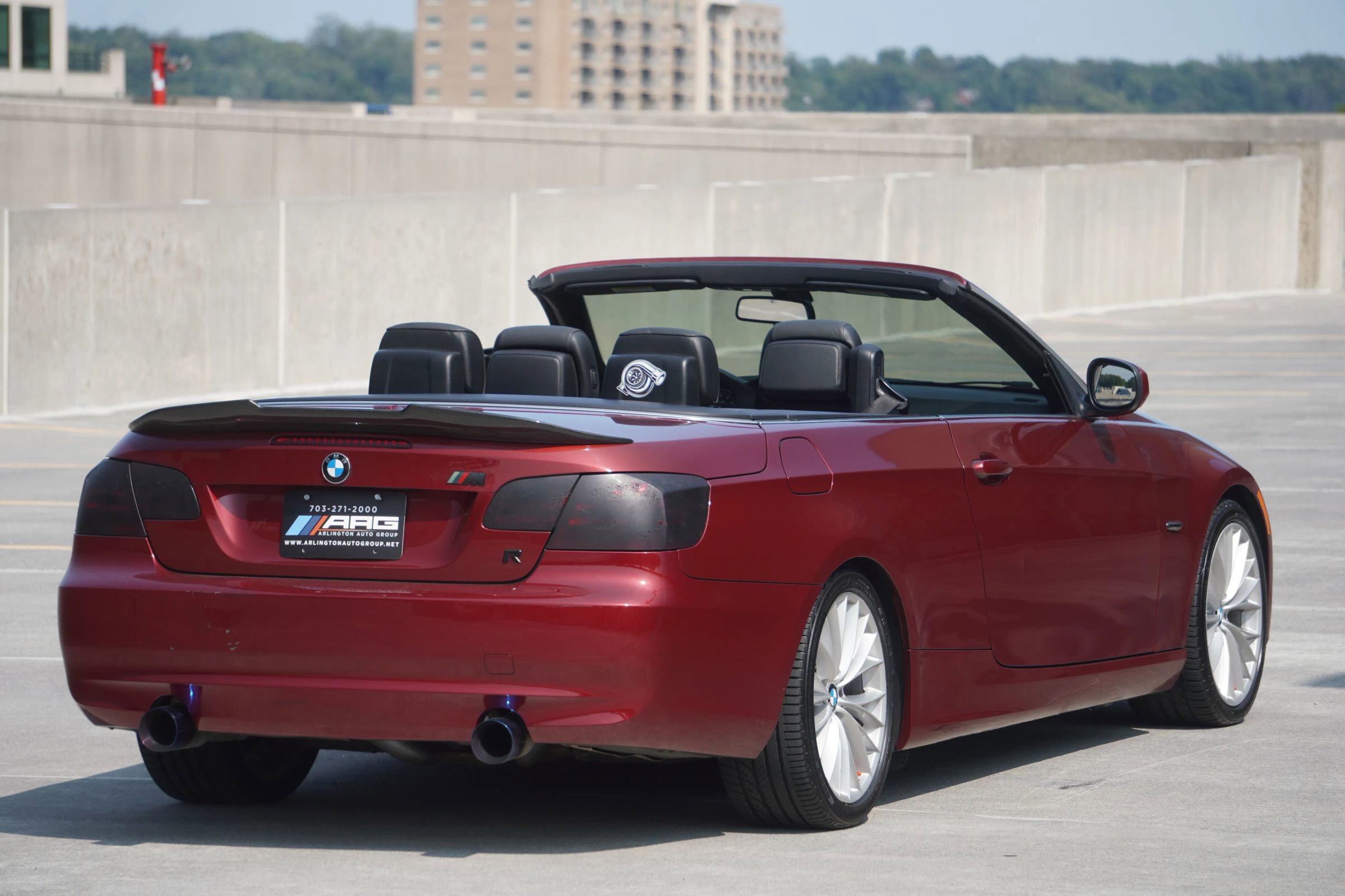 Used 2011 BMW 335i Convertible image 9